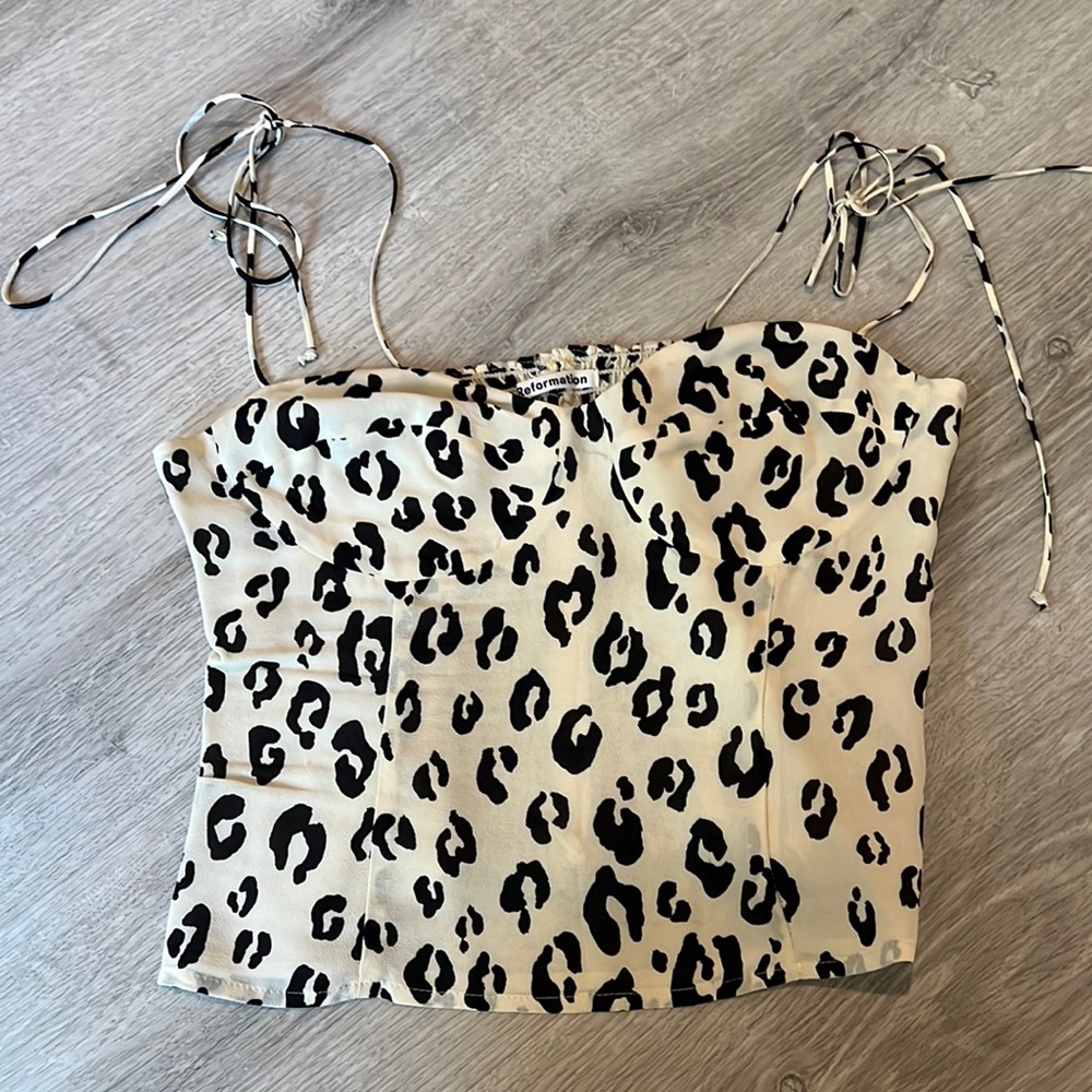Reformation tie sleeve tank top in cheetah